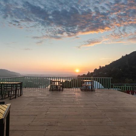 Hotel Peepal Tree Rishīkesh Buitenkant foto