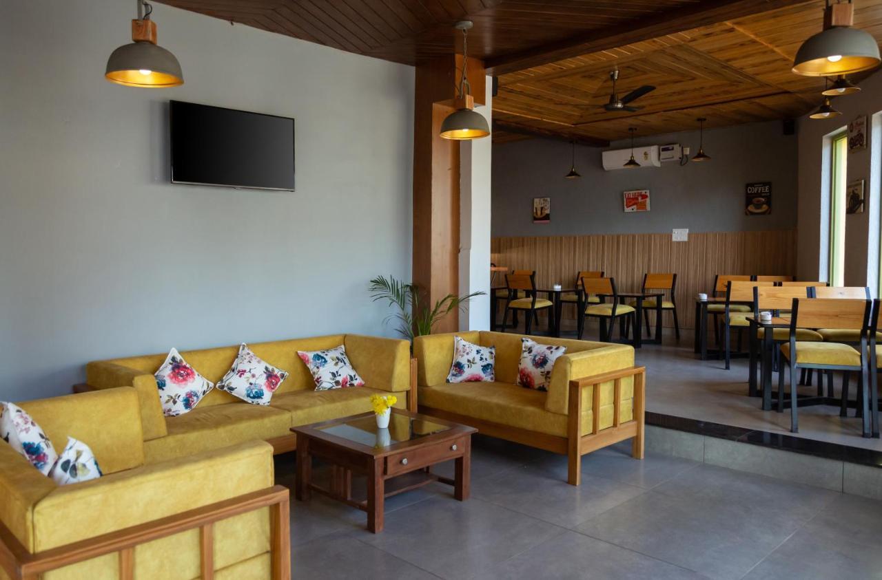 Hotel Peepal Tree Rishīkesh Buitenkant foto