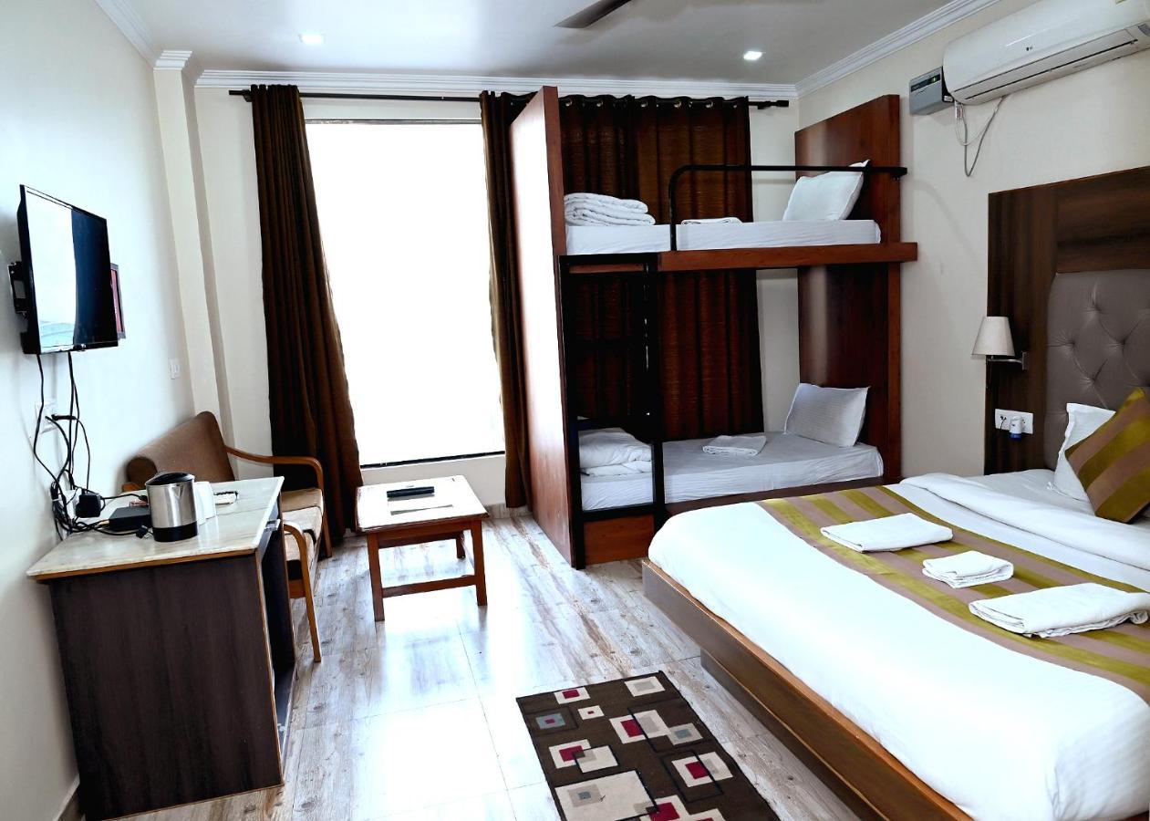 Hotel Peepal Tree Rishīkesh Buitenkant foto