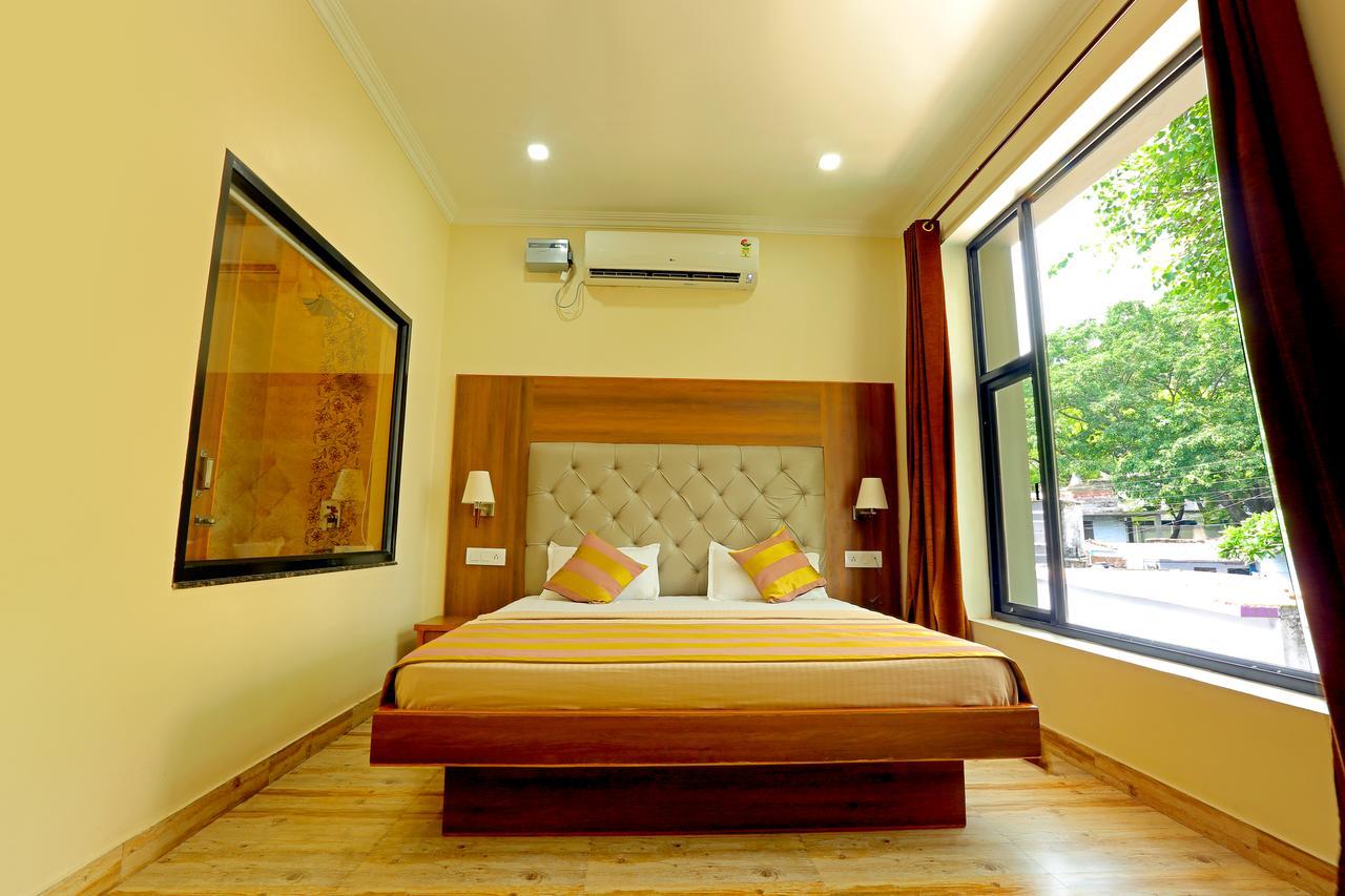 Hotel Peepal Tree Rishīkesh Buitenkant foto