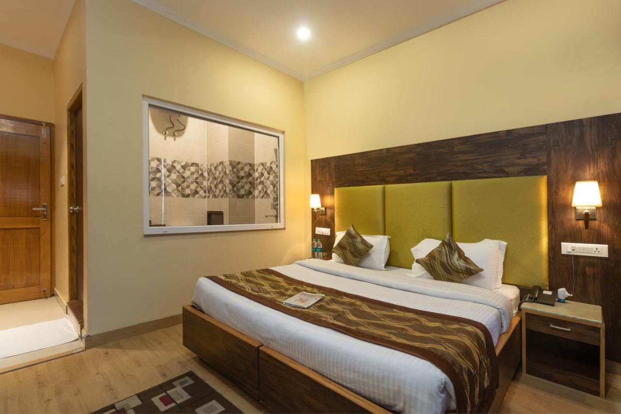 Hotel Peepal Tree Rishīkesh Buitenkant foto